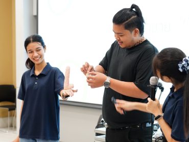 LINE_ALBUM_(21July2025)มหาวิทยาลัยกรุงเทพ_250722_38