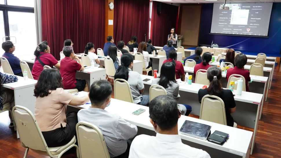 LINE_ALBUM_town Hall_250925_2