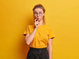 beautiful-young-woman-portrait-wearing-glasses-isolated_273609-48336